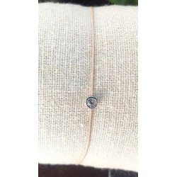 Bracelet fil avec un brillant